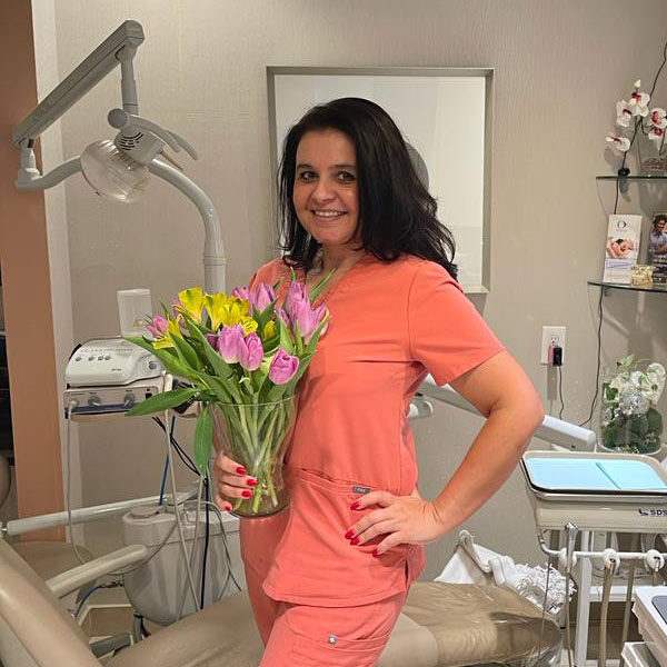 Natalie-Namajuska_mini