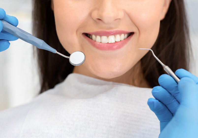 Perfect,Smile.,Close,Up,Of,Smiling,Young,Woman,Attenting,Dental